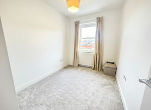 DE VERE LANE- click for photo gallery